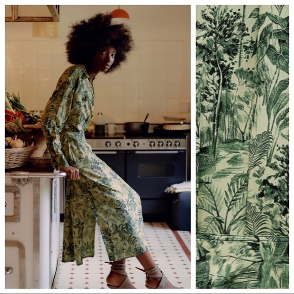 NWT. Zara Printed Wrap-Style Midi Dress. Size XS. - Picture 2 of 12